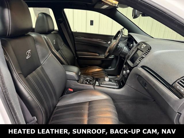 Used 2022 Chrysler 300 S image 27