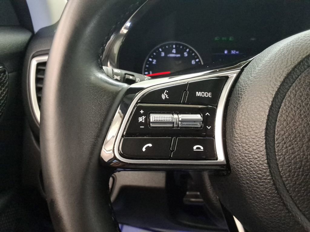 Used 2022 Kia Seltos S image 24