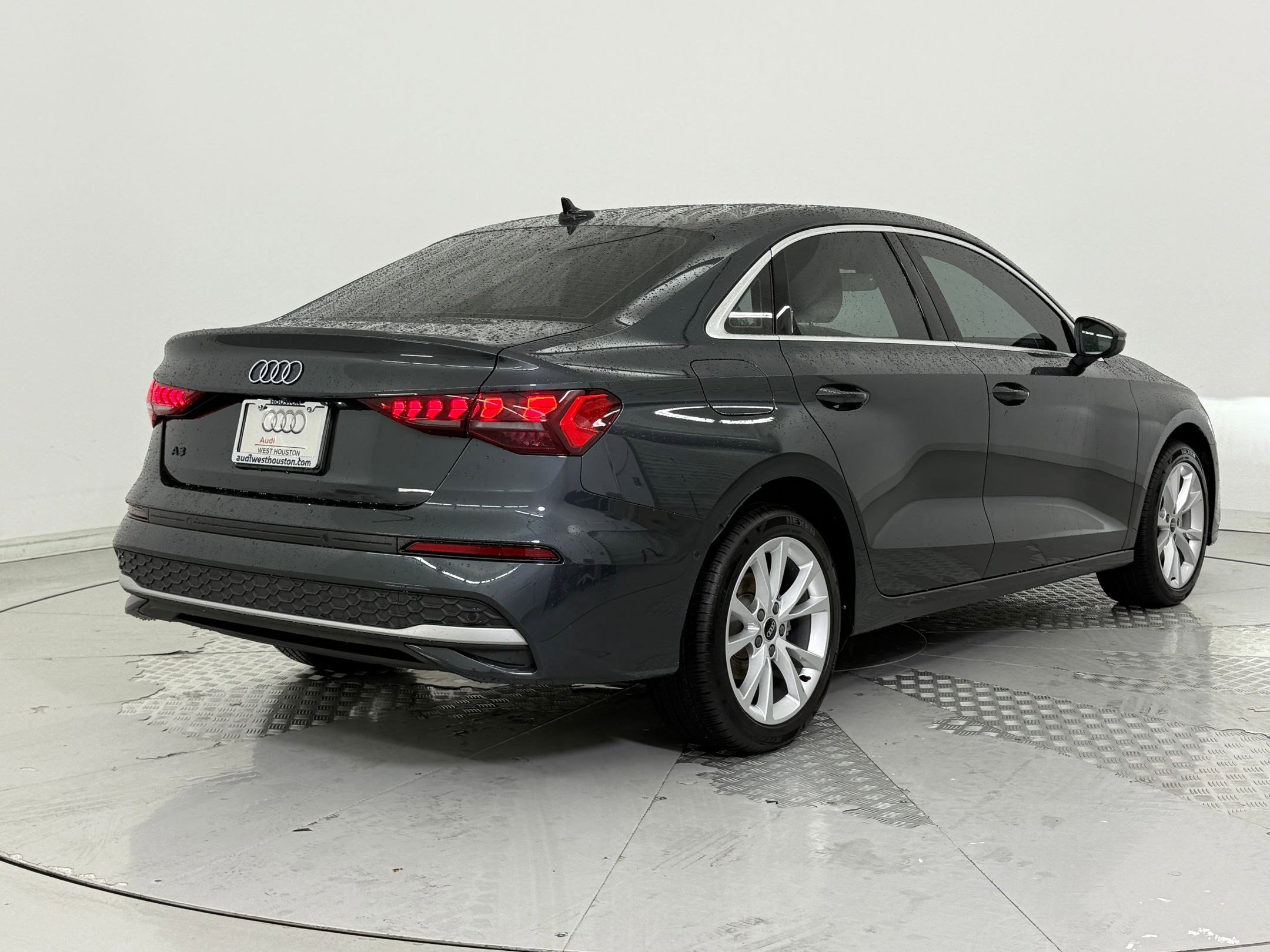 Certified 2025 Audi A3 2.0T Premium Plus w/ Premium Plus Package image 9