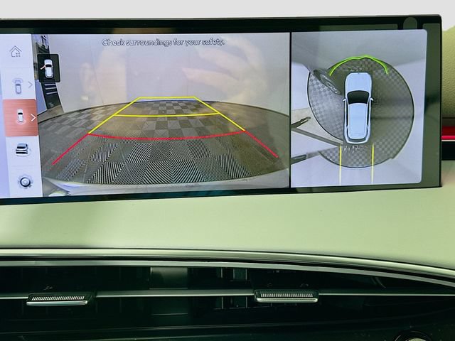 Certified 2026 Genesis GV70 2.5T Advanced AWD/4WD image 13