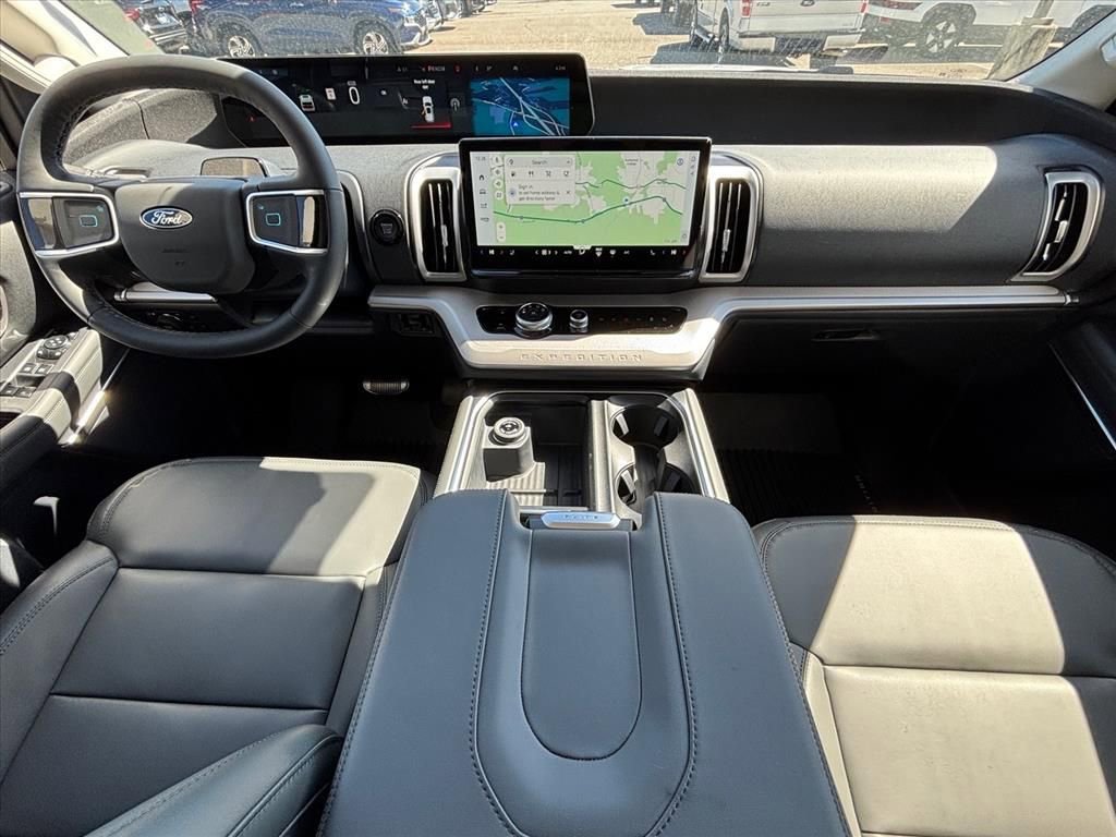 New 2026 Ford Expedition Max Active AWD/4WD image 4