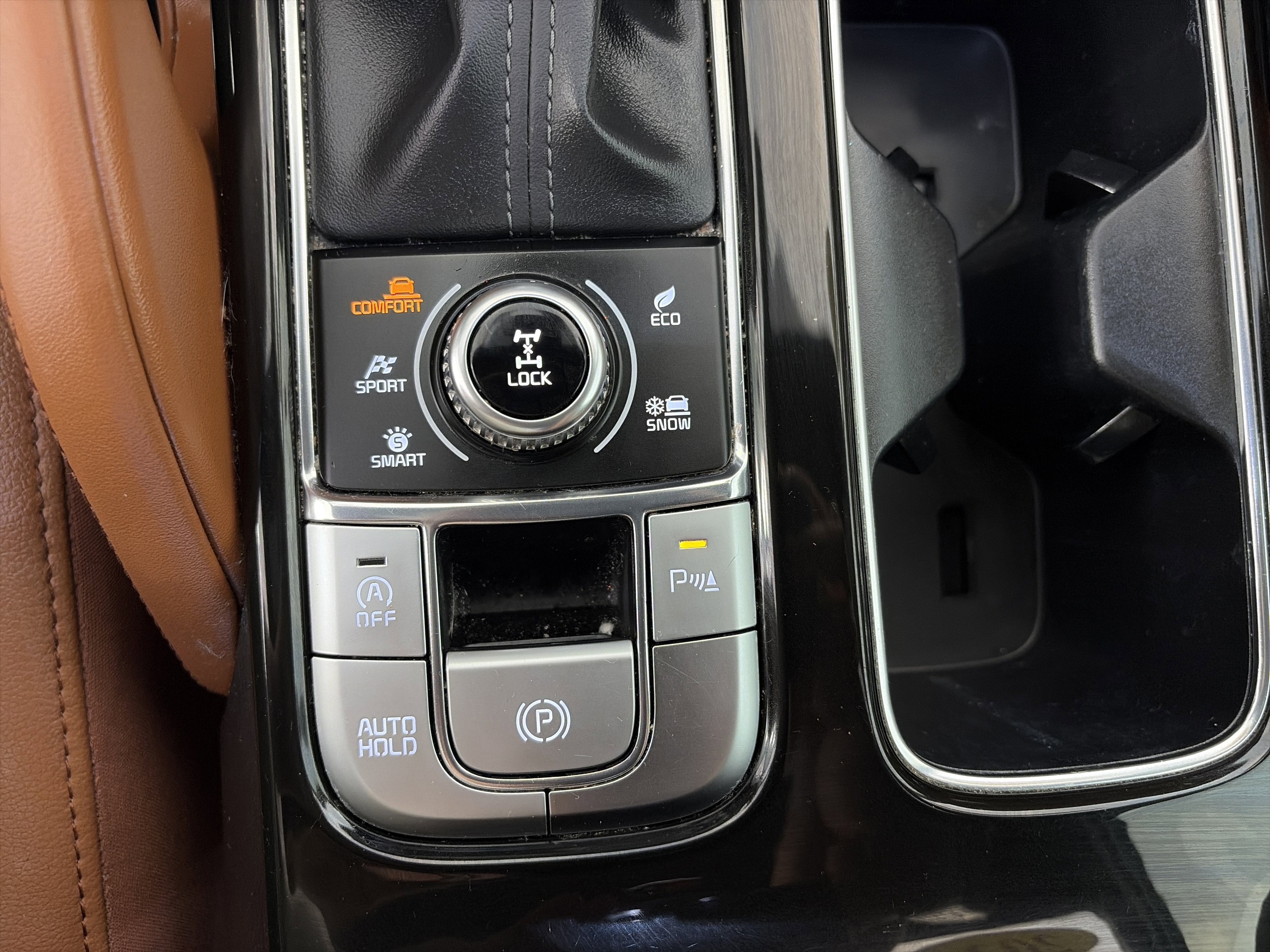 Used 2024 Kia Telluride EX X-Line AWD/4WD image 30