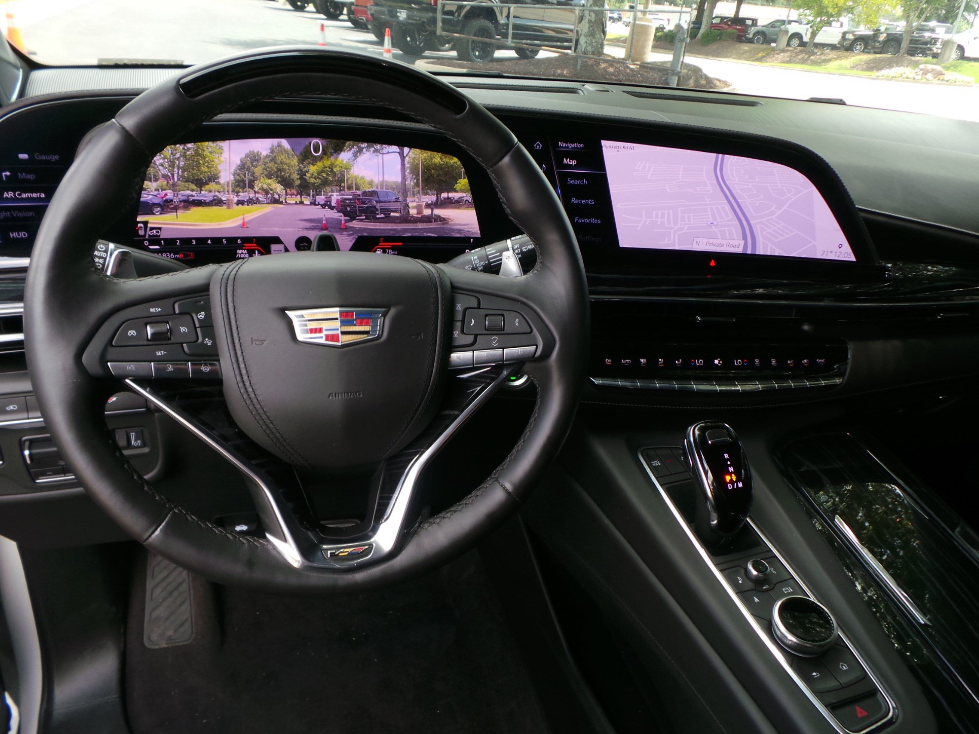 Used 2023 Cadillac Escalade V AWD/4WD image 37