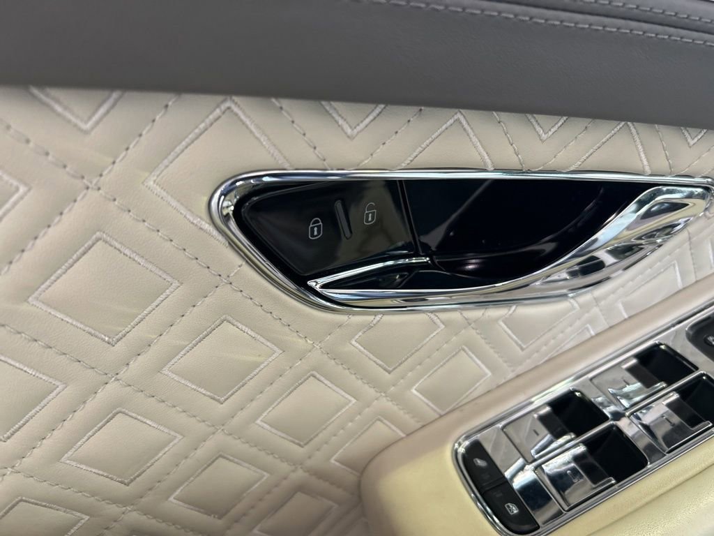 Used 2021 Bentley Continental GT Mulliner image 41