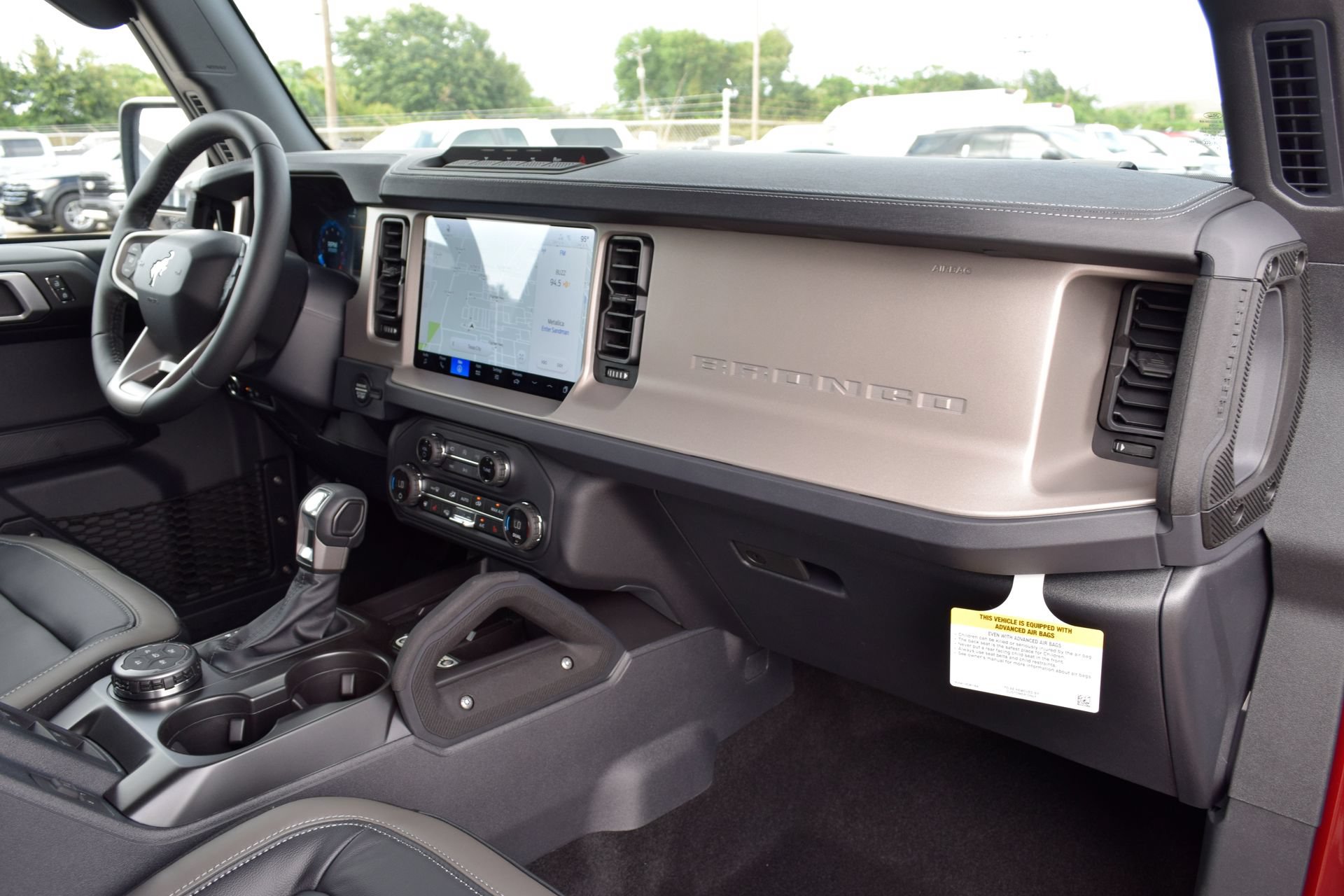 New 2026 Ford Bronco Outer Banks w/ Sasquatch Package AWD/4WD image 23