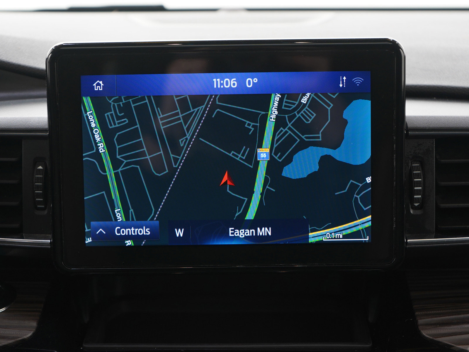 Used 2021 Ford Explorer Limited image 21