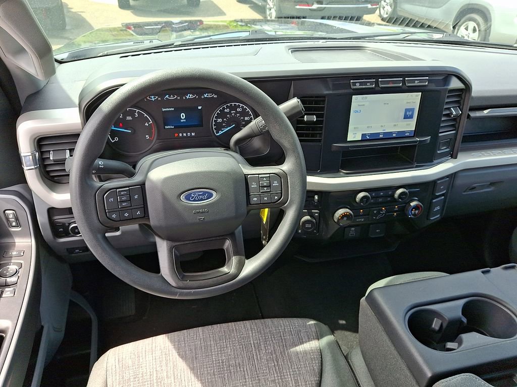 Used 2023 Ford F350 XLT w/ 360-Degree Camera Package AWD/4WD image 10