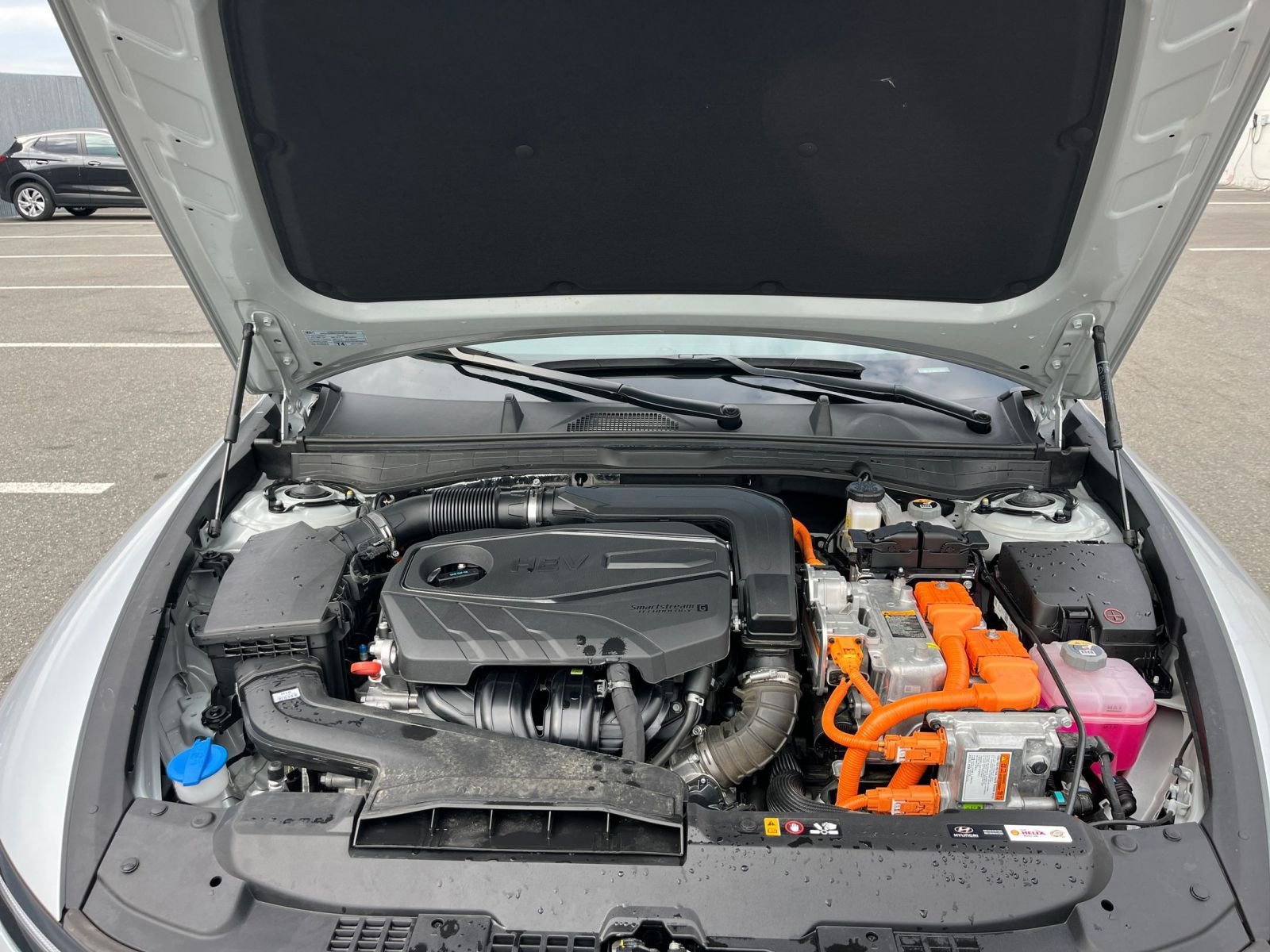 Used 2025 Hyundai Sonata SEL FWD image 31
