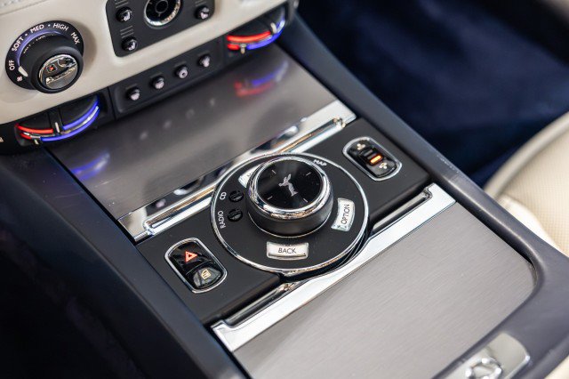 Used 2017 Rolls-Royce Wraith RWD image 49