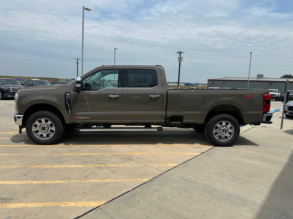New 2026 Ford F350 Lariat w/ Chrome Package AWD/4WD image 4