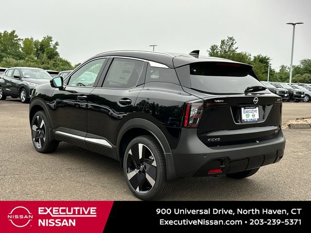 Used 2025 Nissan Kicks SR w/ Illumination Package FWD image 4