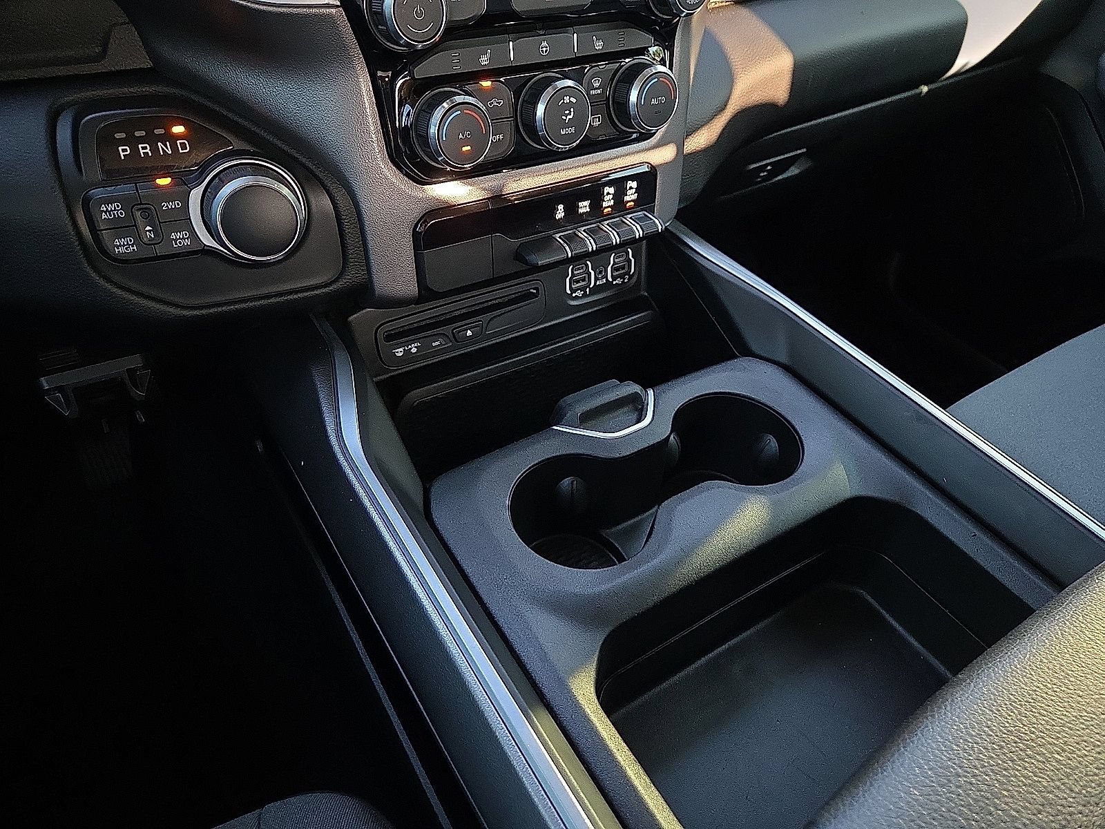 Used 2019 RAM 1500 Big Horn AWD/4WD image 25