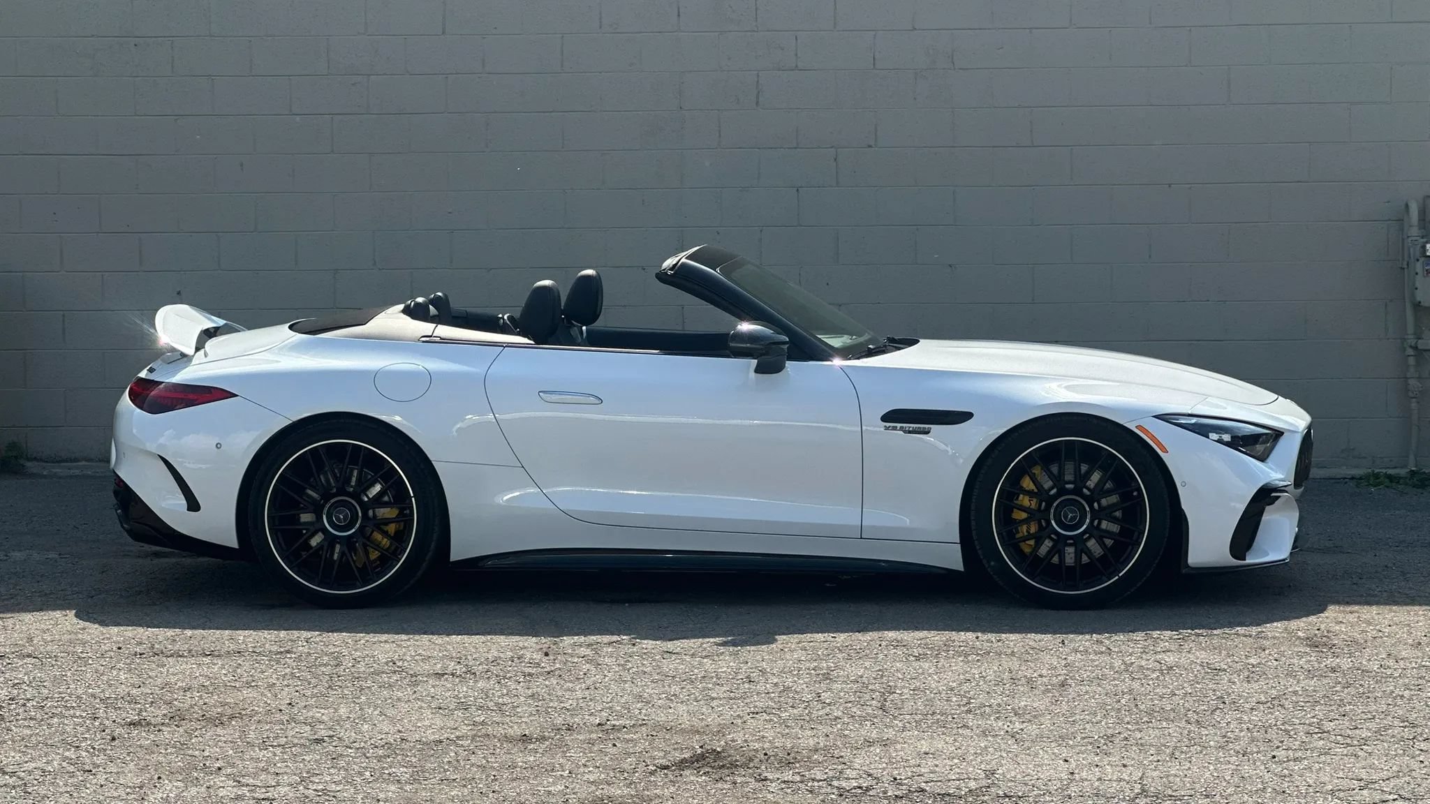 Used 2022 Mercedes-Benz SL 63 AMG 4MATIC image 39