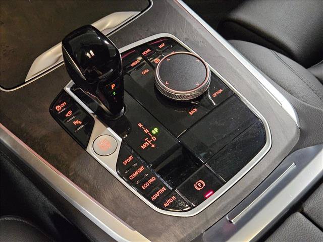 Used 2022 BMW X5 sDrive40i w/ Premium Package RWD image 12