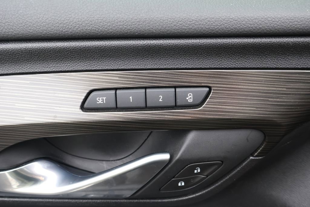 Used 2020 GMC Terrain SLT w/ Preferred Package image 14