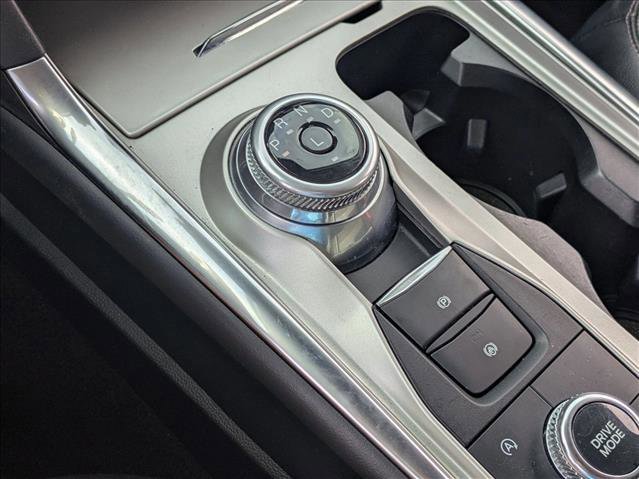 Used 2023 Ford Explorer Limited image 11