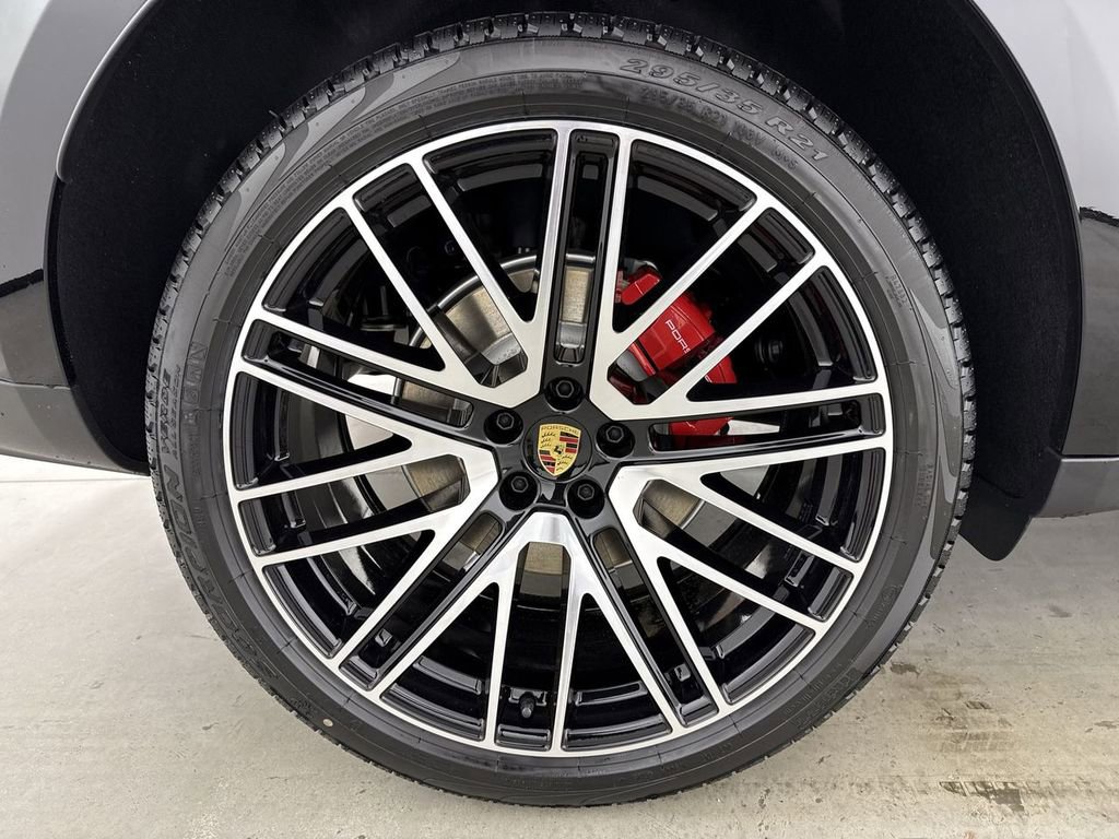 New 2026 Porsche Macan S AWD/4WD image 16
