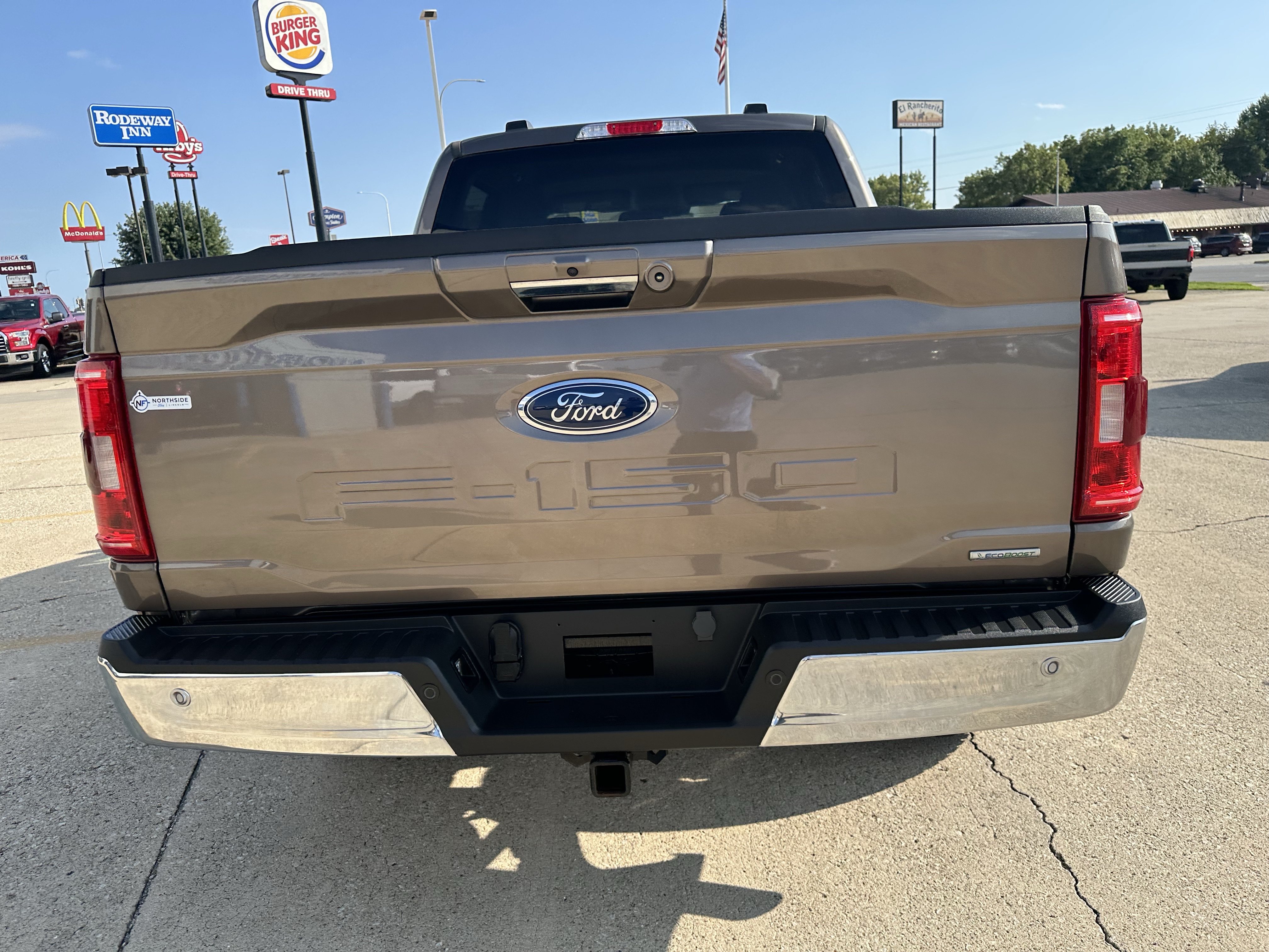 Used 2023 Ford F150 XLT w/ Equipment Group 302A High AWD/4WD image 4