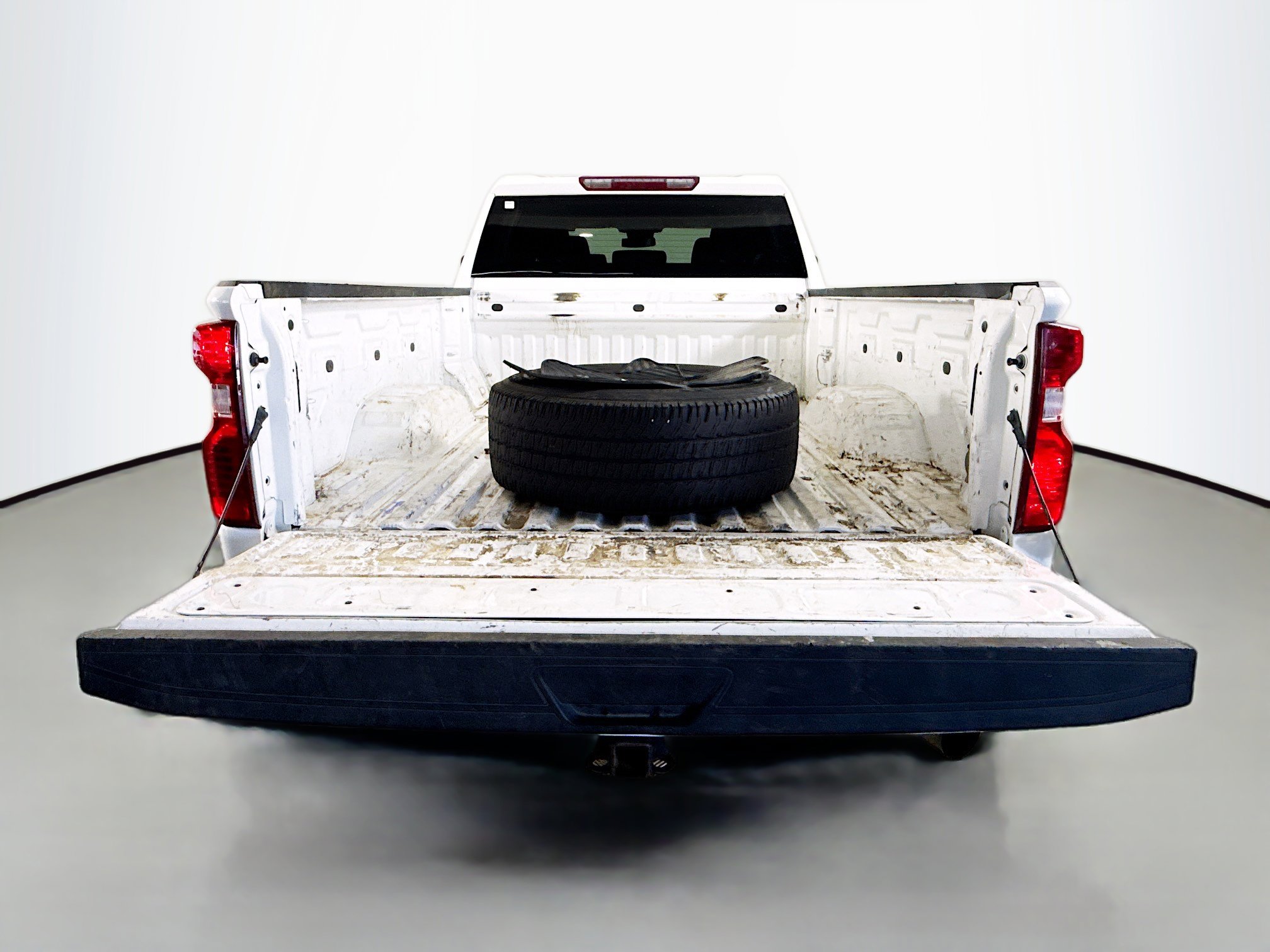 Used 2024 Chevrolet Silverado 2500 Custom w/ Custom Value Package image 34