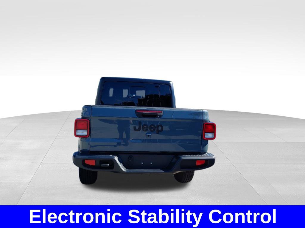 Used 2024 Jeep Gladiator Sport AWD/4WD image 14
