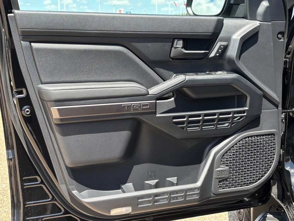 New 2026 Toyota 4Runner TRD Off-Road Premium AWD/4WD image 28