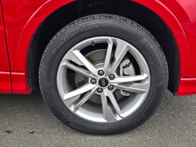 Used 2024 Audi Q3 2.0T Premium Plus w/ Premium Plus Package image 9