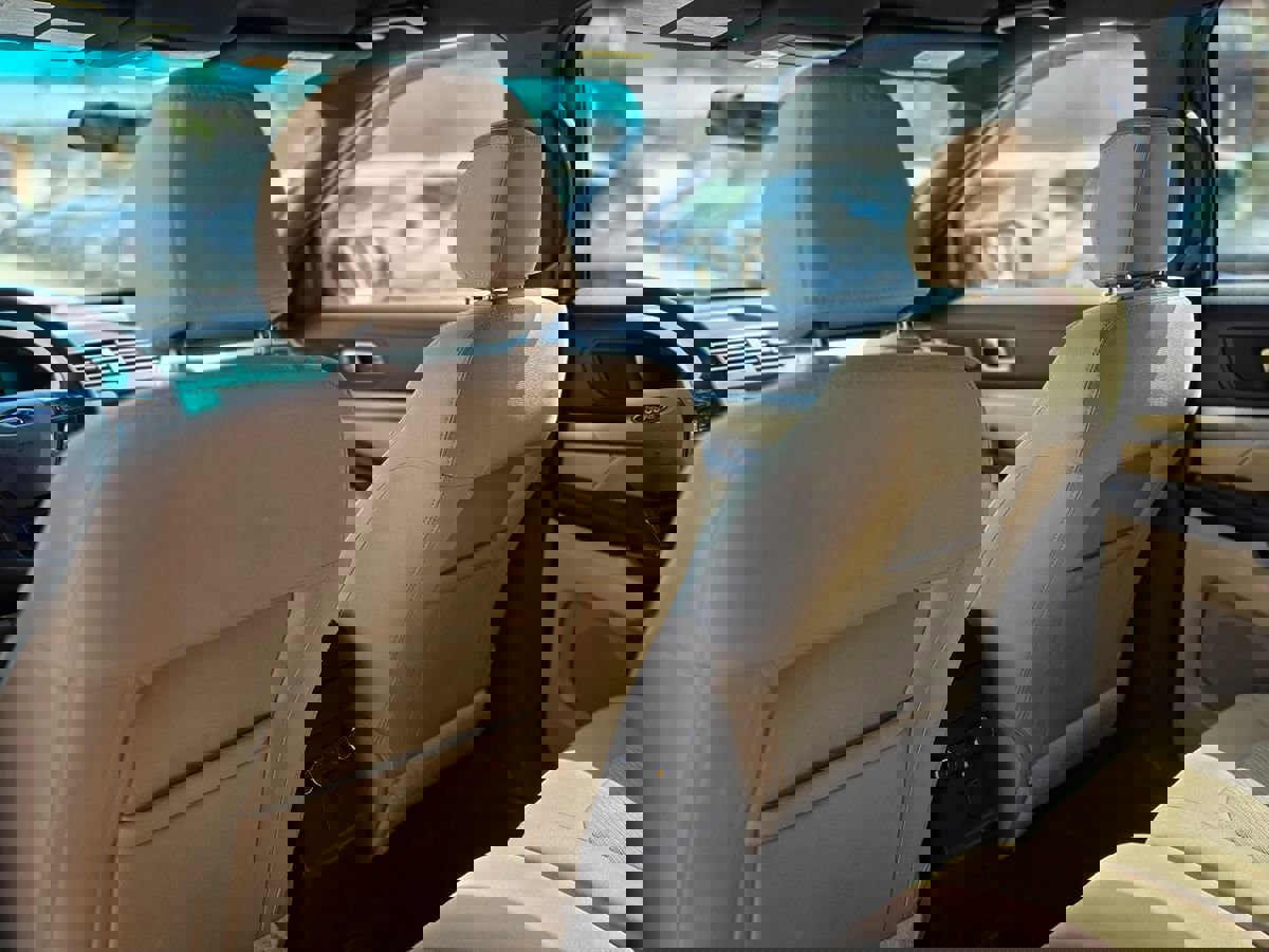 Used 2016 Ford Explorer FWD image 26