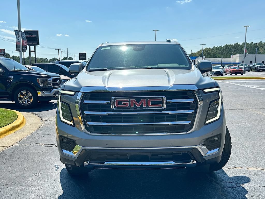 Used 2025 GMC Yukon XL Elevation RWD image 5