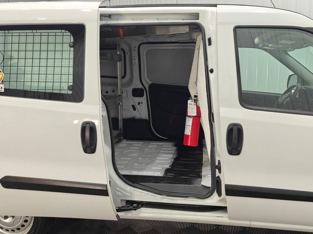 Used 2021 RAM ProMaster City Tradesman w/ Window Group 09 image 22