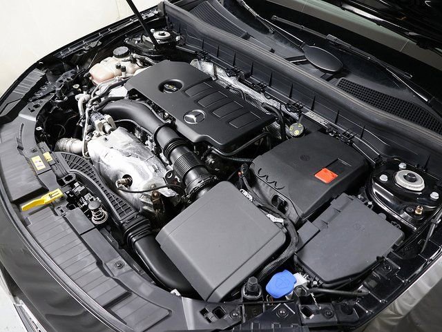 Certified 2023 Mercedes-Benz GLB 250 4MATIC image 37