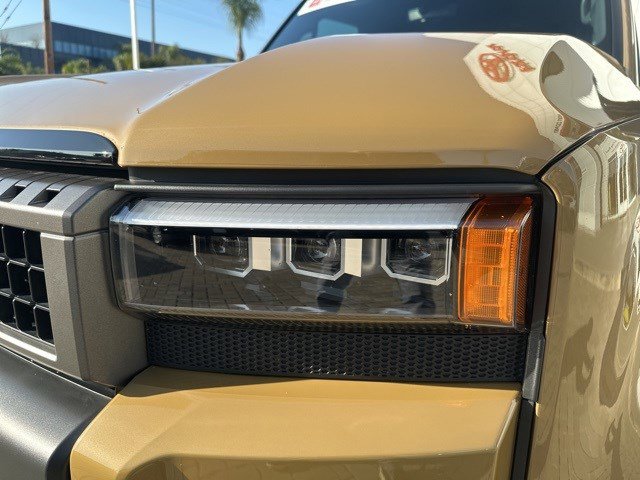 Used 2024 Toyota Land Cruiser image 11