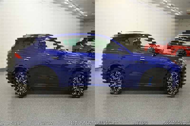 Used 2023 Maserati Grecale Modena AWD/4WD image 7