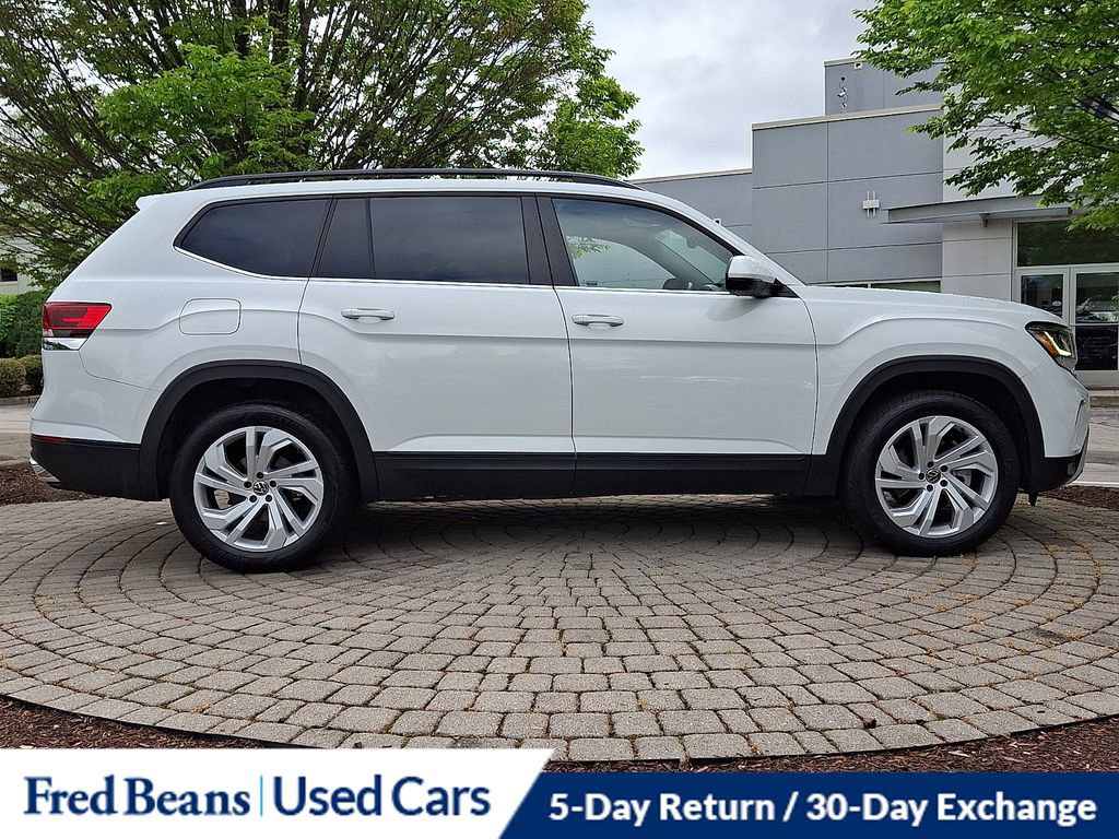 Certified 2023 Volkswagen Atlas SE w/ Panoramic Sunroof Package AWD/4WD image 7