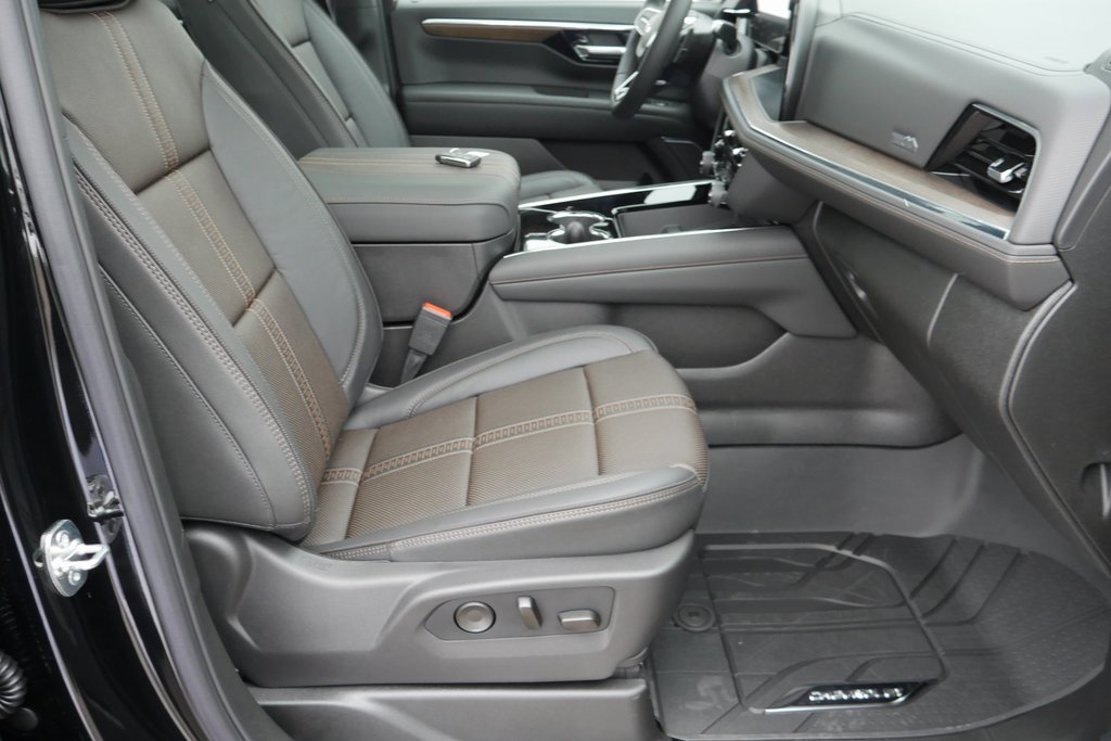 New 2026 Chevrolet Tahoe High Country w/ Sun And Tow Package image 22