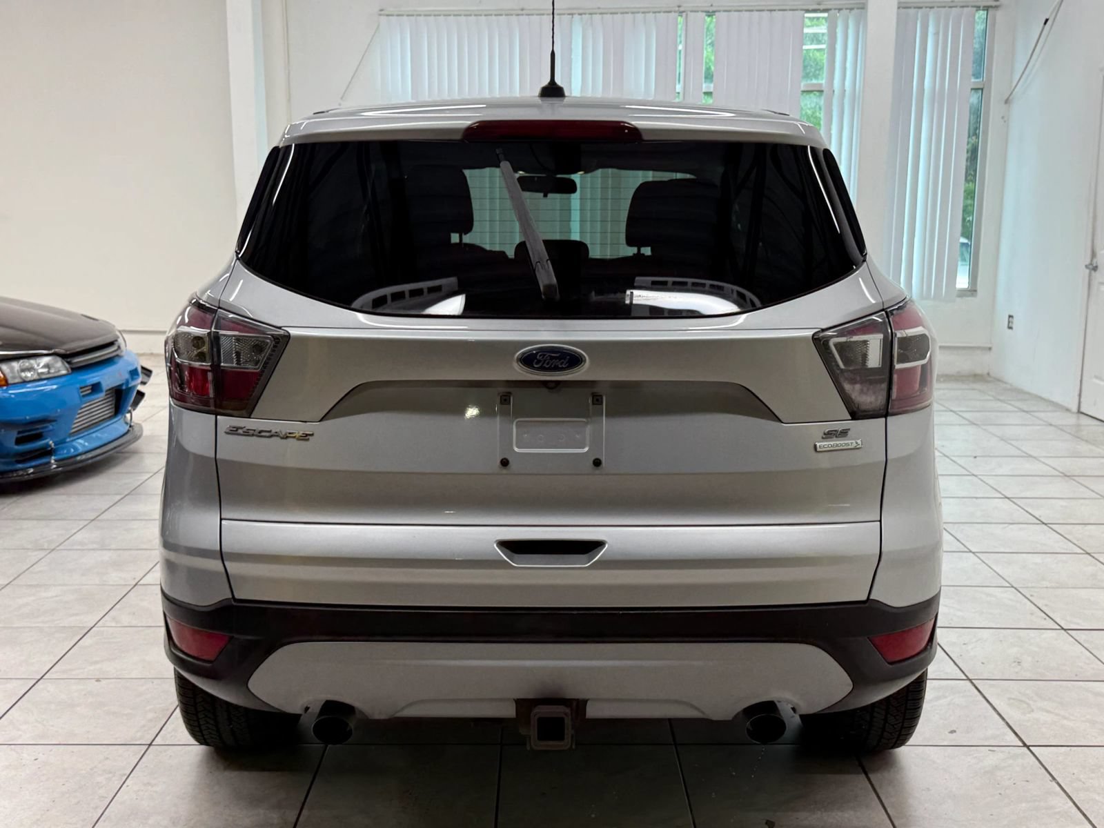 Used 2017 Ford Escape SE FWD image 8