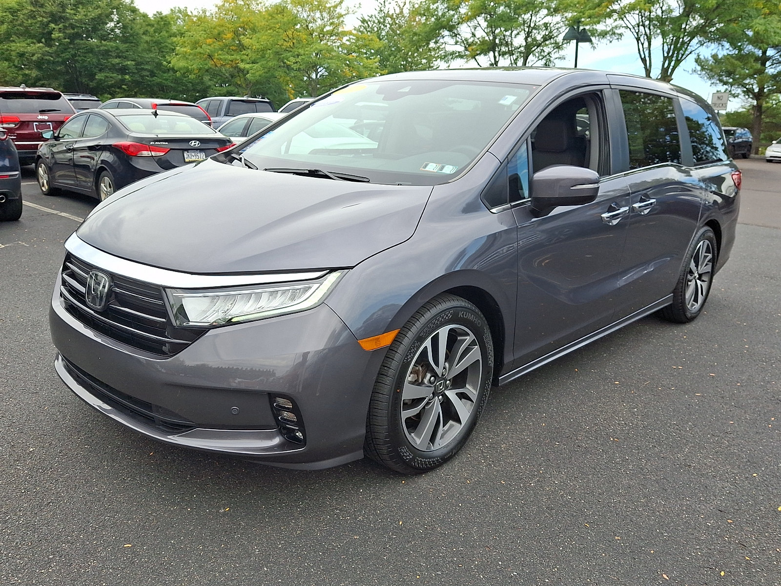 Certified 2024 Honda Odyssey Touring image 3