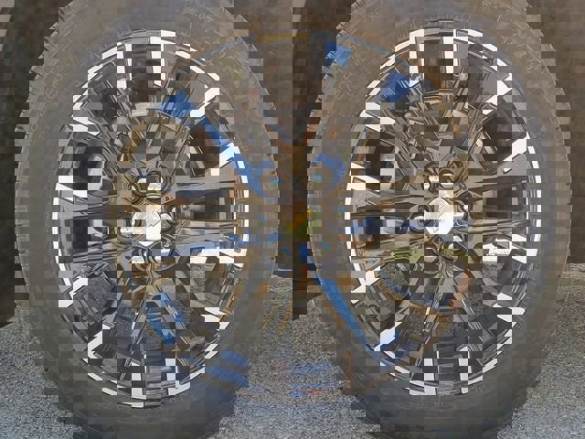 New 2026 Chevrolet Traverse LT w/ Sun and Wheel Package image 12