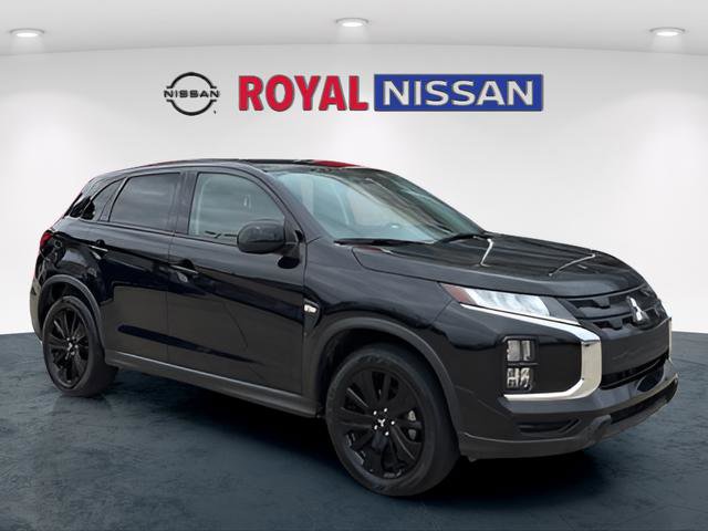 Used 2025 Mitsubishi Outlander Sport ES image 1