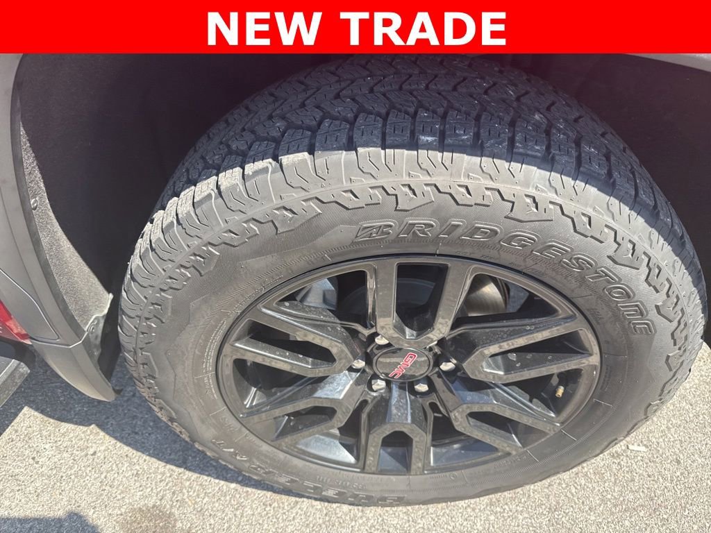 Used 2022 GMC Sierra 1500 Elevation image 3