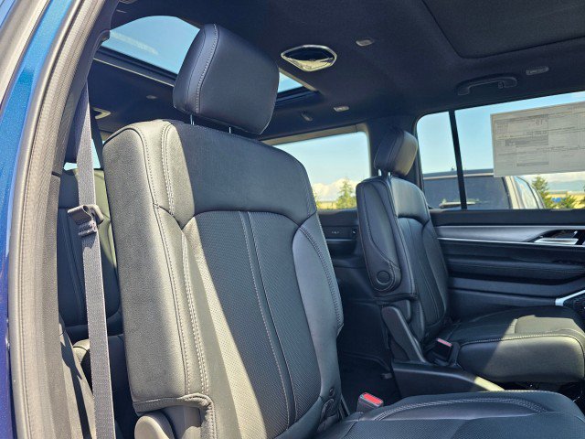 New 2026 Jeep Grand Wagoneer 4WD w/ Premium Group I image 14