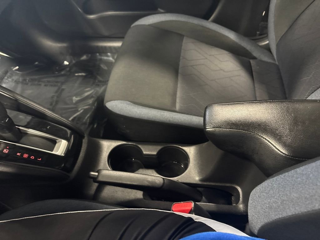 Used 2023 Nissan Versa SV image 19