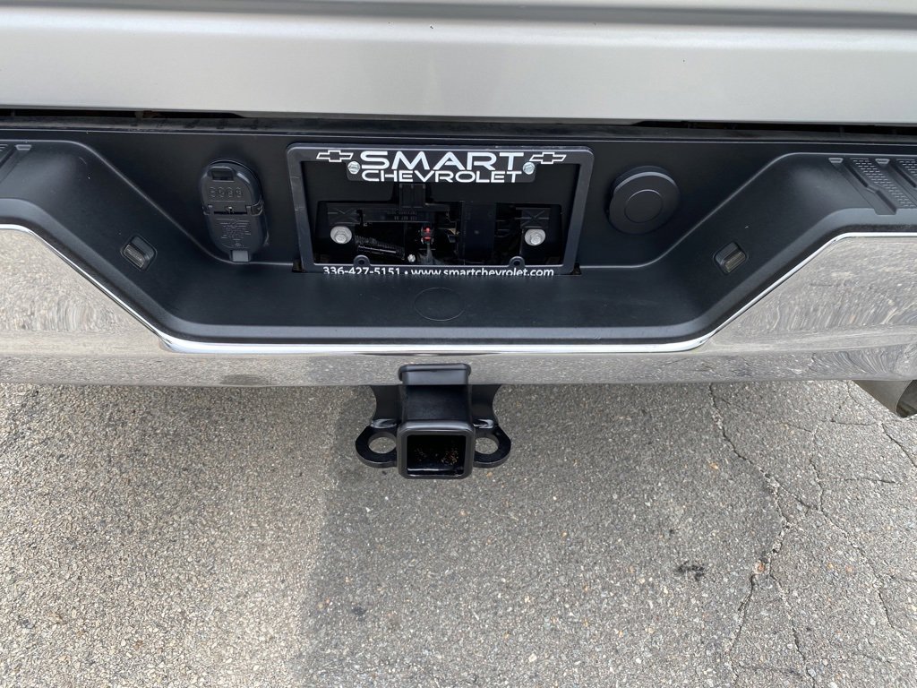 Used 2022 Chevrolet Silverado 2500 LTZ w/ LTZ Convenience Package image 22