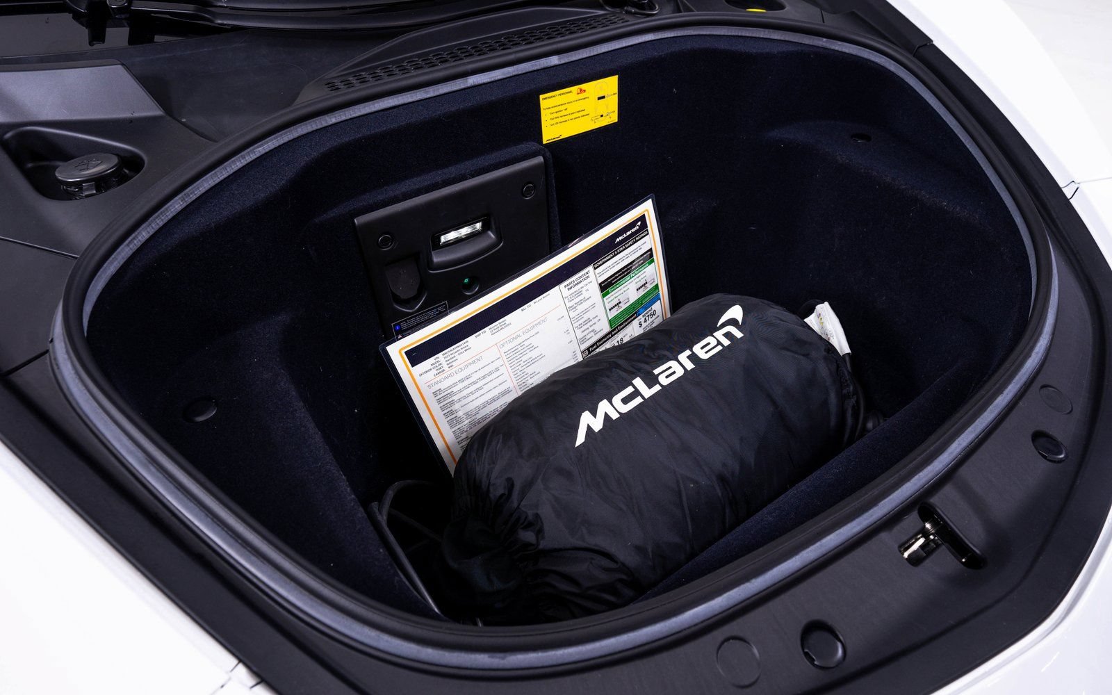 Used 2023 McLaren Artura RWD image 20