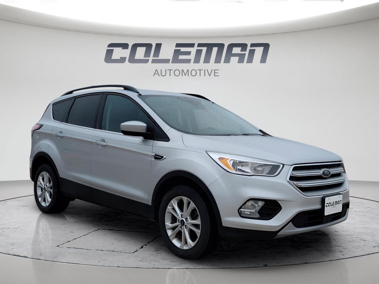 Used 2018 Ford Escape SE w/ Ford Safe & Smart Package image 6