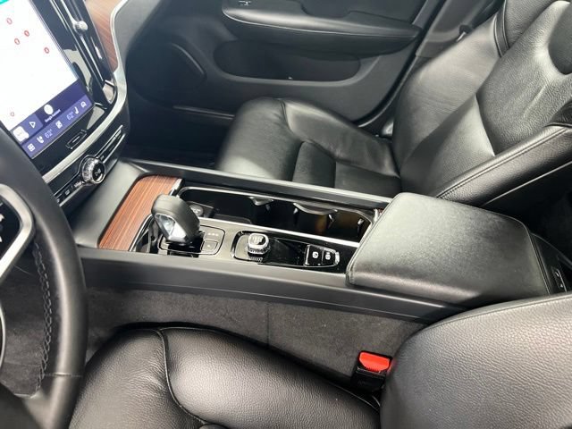 Used 2024 Volvo S60 B5 Plus AWD/4WD image 15