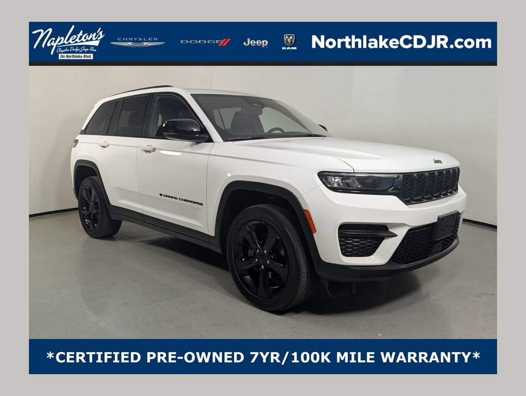 Used 2023 Jeep Grand Cherokee Altitude AWD/4WD image 1