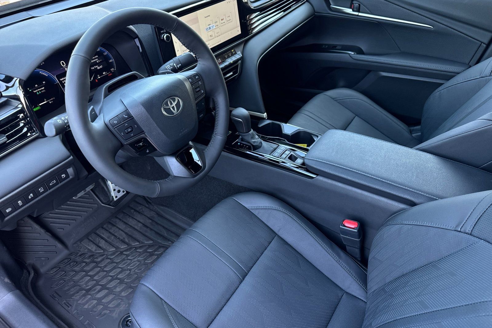 New 2026 Toyota Camry XSE FWD image 9