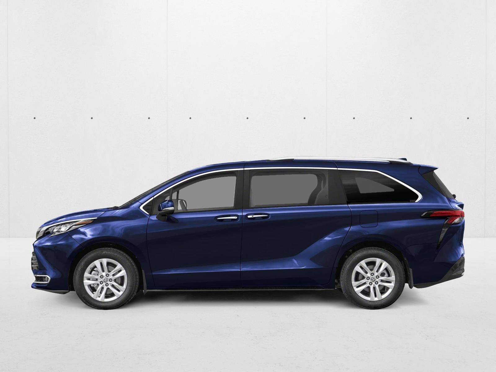 New 2026 Toyota Sienna Limited AWD/4WD image 3