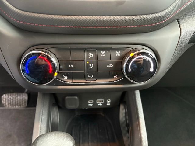 Used 2023 Chevrolet TrailBlazer RS image 19