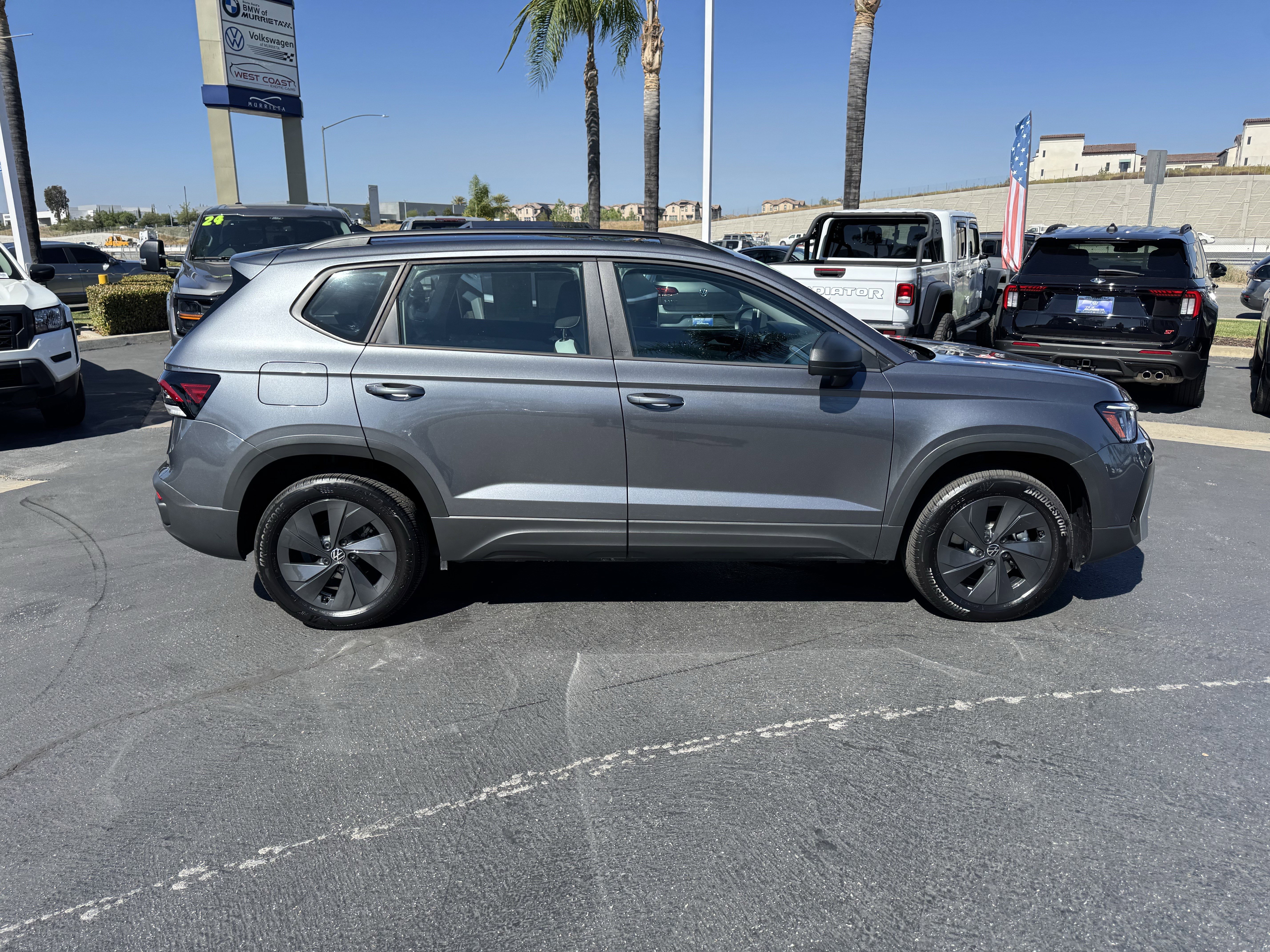 Used 2025 Volkswagen Taos S FWD image 11